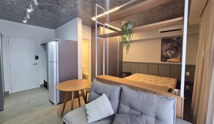 MORE NA MELHOR LOCALIZAÇAO DE GOIANIA COM O ROOFTOP MAIS EXUBERANTE COM VISTA 360º EM UM PREDIO COM INSPIRAÇAO ESPANHOLA COM LOUNGES TEMATICOS