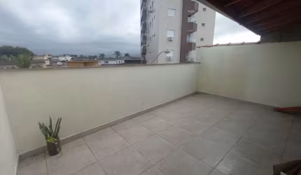 Imperdível! TRIPLEX de condomínio à venda bairro Sítio do Campo em Praia Grande-SP.