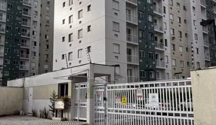 Apartamento à venda em Praia Grande-SP, bairro Ocian: 2 quartos, 1 sala, 1 banheiro, 1 vaga, 50m² de área