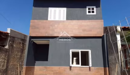 Casa com 3 quartos à venda na Rua Antônio Ribeiro Messias, 155, Hípica, Porto Alegre por R$ 390.000