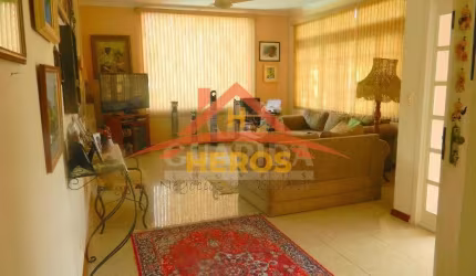 Casa em condomínio fechado com 4 quartos à venda na Rua Professor Antônio José Remião, 15, Espírito Santo, Porto Alegre por R$ 1.499.000