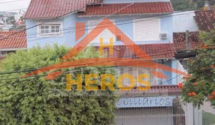 Casa com 4 quartos à venda na Rua Professora Thereza Noronha, 70, Espírito Santo, Porto Alegre por R$ 1.290.000