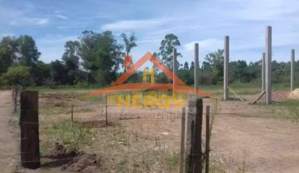 Terreno à venda na Avenida Edgar Pires de Castro, 6600, Aberta dos Morros, Porto Alegre por R$ 58.000