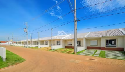 Casa em condomínio fechado com 3 quartos à venda na Avenida Obedy Cândido Vieira, 500, Distrito Industrial, Cachoeirinha por R$ 335.000