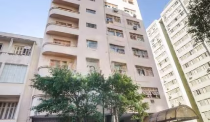 Apartamento com 3 quartos à venda na Rua Duque de Caxias, 1361, Centro, Porto Alegre por R$ 690.000