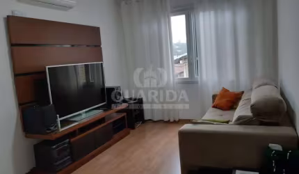 Apartamento com 2 quartos à venda na Rua Pinto da Rocha, 186, Partenon, Porto Alegre por R$ 270.000