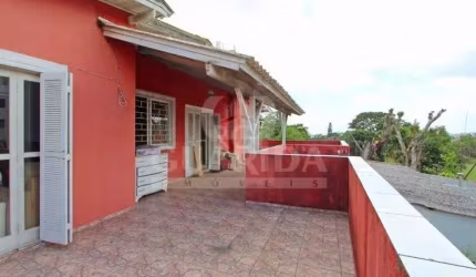 Casa com 4 quartos à venda na Avenida Cinco de Novembro, 346, Teresópolis, Porto Alegre por R$ 490.000