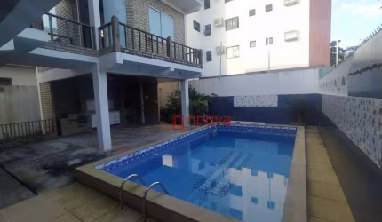 Casa Comercial a  Venda na Pituba.