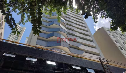 Apartamento Quatro Quartos para Venda na Graça