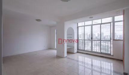 Apartamento com 3 dormitórios, 120 m² - Itaigara