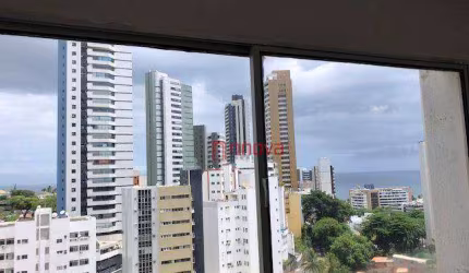 Apartamento Três Quartos para Venda no Jardim Apipema