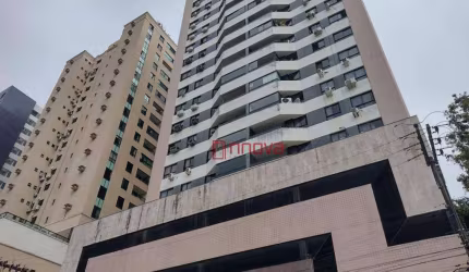 Apartamento Quatro Quartos para Venda e Locação na Pituba