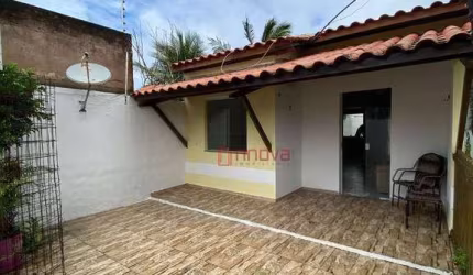 Casa com 2/4 para alugar- Praia do Flamengo - Salvador/Bahia