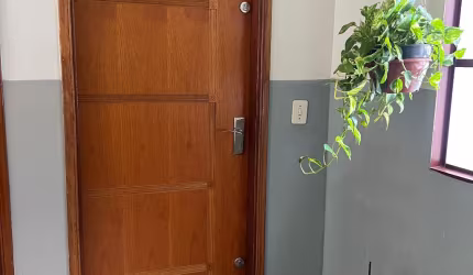Excelente apartamento no Osvaldo Rezende