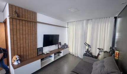 Casa em condomínio no Jardim Umuarama II