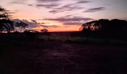 Fazenda entre Bonito de Minas sentido Chapada Gaúcha