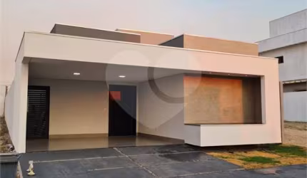 Condomínio com 3 quartos à venda em Condomínio Primor Das Torres - MT