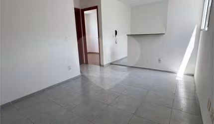 Apartamento com 2 quartos à venda em Glória - MT