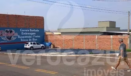 Terreno comercial à venda no Nova Veneza, Paulínia  por R$ 185.000