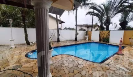 Casa em condomínio fechado com 4 quartos à venda na Rua João Previtalle, 2780, Santa Cruz, Valinhos, 302 m2 por R$ 2.040.000