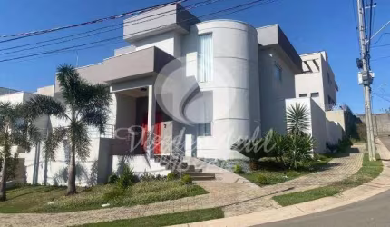 Casa em condomínio fechado com 3 quartos para alugar na Rua Marcos Augusto Pinto, Swiss Park, Campinas, 266 m2 por R$ 11.500
