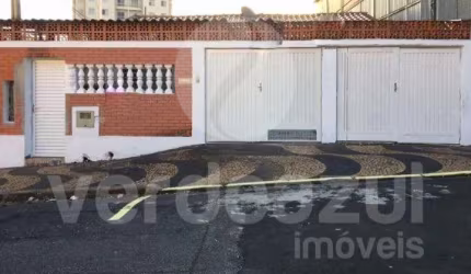 Casa com 3 quartos à venda na Dois de Julho, 26, Vila Paraíso, Campinas, 158 m2 por R$ 435.000
