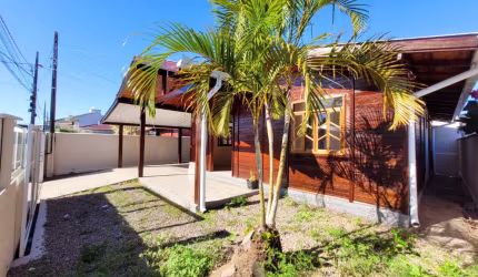 Alugo Casa 3 quartos, 102m², Aririú, Palhoça - SC