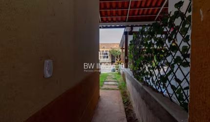 Casa em condomínio fechado à venda na Rua Doutor Djalma Bento, Quadra 31, Lote 35, SN, Setor Orientville, Goiânia por R$ 290.000
