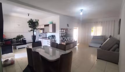 Casa, 3Q 1 suíte, St Sônia Maria, Quintal amplo, Moradia ou Investimento