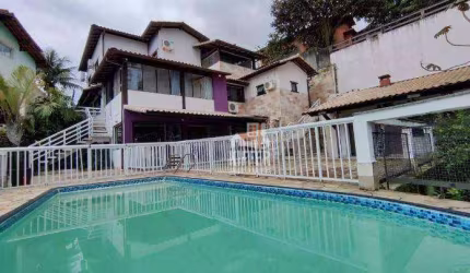 Casa com 4 dormitórios à venda, 343 m² por R$ 1.400.000,00 - Pendotiba - Niterói/RJ