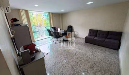 Casa de 500 m² à venda em Icaraí