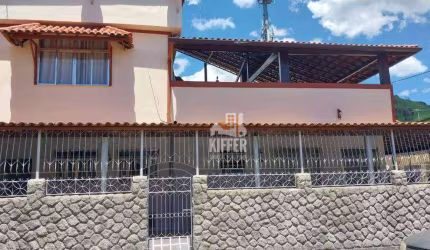 Casa com Varanda 4 quartos à venda, 240 m² por R$ 945.000 - Venda da Cruz - Niterói/RJ