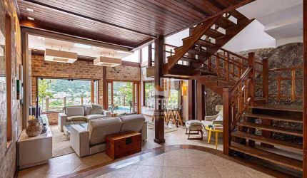 Casa com 4 dormitórios à venda, 268 m² por R$ 2.700.000,00 - São Francisco - Niterói/RJ