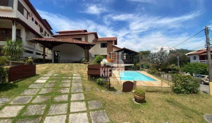 Casa com 5 quartos à venda, 350 m² por R$ 2.500.000 - Itaipu - Niterói/RJ