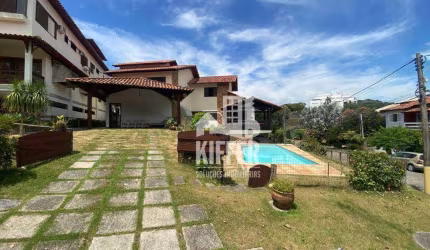 Casa com 5 Quartos para alugar, 350 m² por R$ 9.550/mês - Itaipu - Niterói/RJ