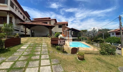 Casa com 5 Quartos para alugar, 350 m² por R$ 9.550/mês - Itaipu - Niterói/RJ