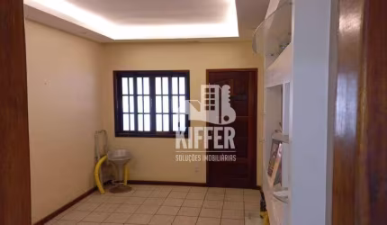 Casa com 3 quartos à venda, 160 m² por R$ 300.000 - Maria Paula - São Gonçalo/RJ