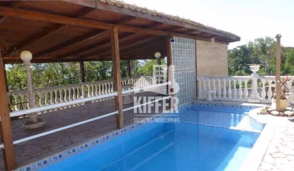 Apartamento com 1 quarto para alugar, 34 m² por R$ 1.950/mês - Itaipu - Niterói/RJ