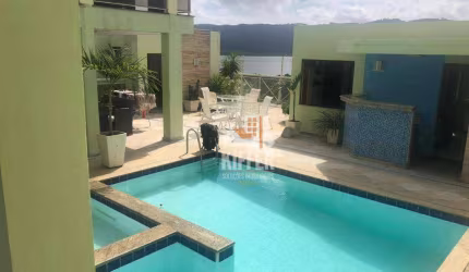 Casa com 7 quartos à venda, 450 m² por R$ 4.500.000 - Camboinhas - Niterói/RJ