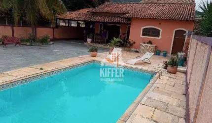 Casa com 3 quartos, 1 suíte, Piscina, churrasqueira, 3 vagas, 180 m² de área construída por R$ 720.000,00 - Piratininga - Niterói/RJ