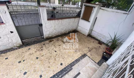 Casa com 5 quartos para alugar, 200 m² por R$ 5.477/mês - Icaraí - Niterói/RJ