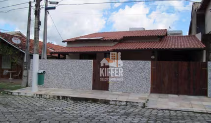 Casa à Venda em Condomínio com Lazer Completo – 2 Quartos, Suíte com Closet
