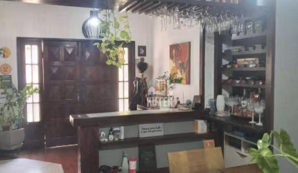 Casa --VENDA- 03 quartos-Icarai-Niterói.