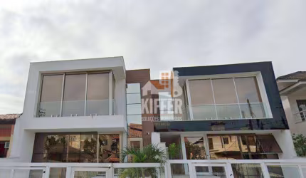 Casa com 3 quartos à venda, 280 m² por R$ 3.500.000 - Camboinhas - Niterói/RJ