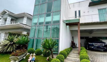 Casa com 4 dormitórios - Umbará - Experimente o Atendimento Boutique;