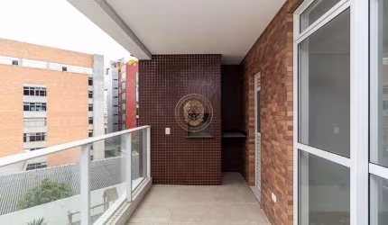 Apartamento com 3 dormitórios e sacada nos Mercês