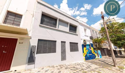 Casa comercial com 4 quartos no Centro