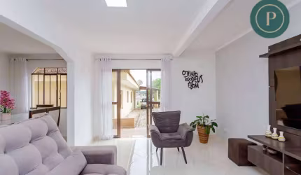 Duas casas de esquina no Campo Comprido