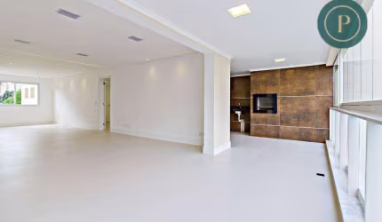 Apartamento amplo com 4 dormitórios no Água Verde