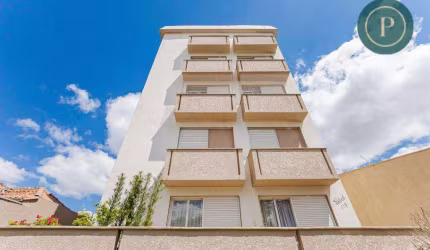 Apartamento com 3 dormitórios e 2 vagas de garagem no Alto da Rua XV